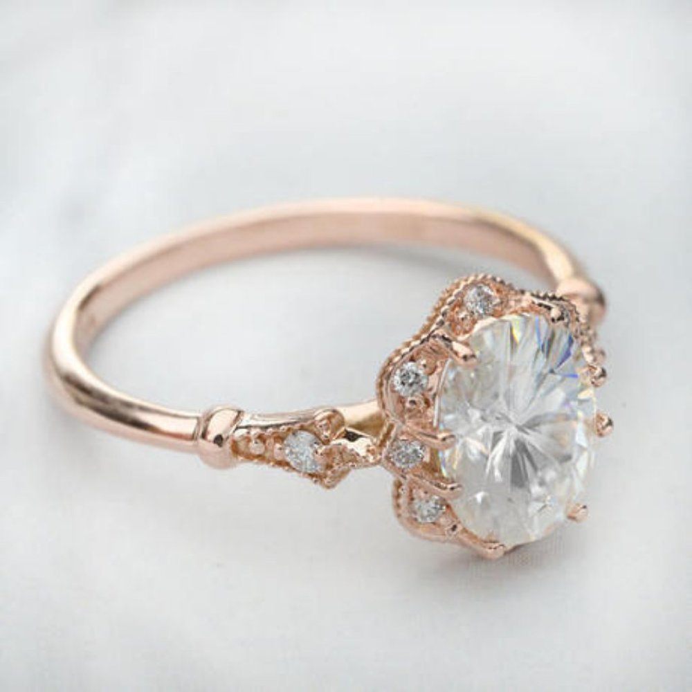 *NEW Rose Gold Eye Catching Vintage Diamond Ring - Picture 3 of 3